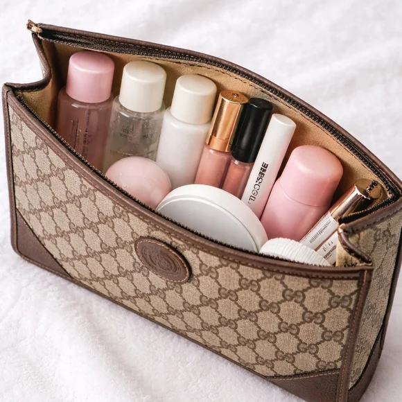 Gucci Brown Monogram Clutch Pouch Bag - Picture 14 of 15